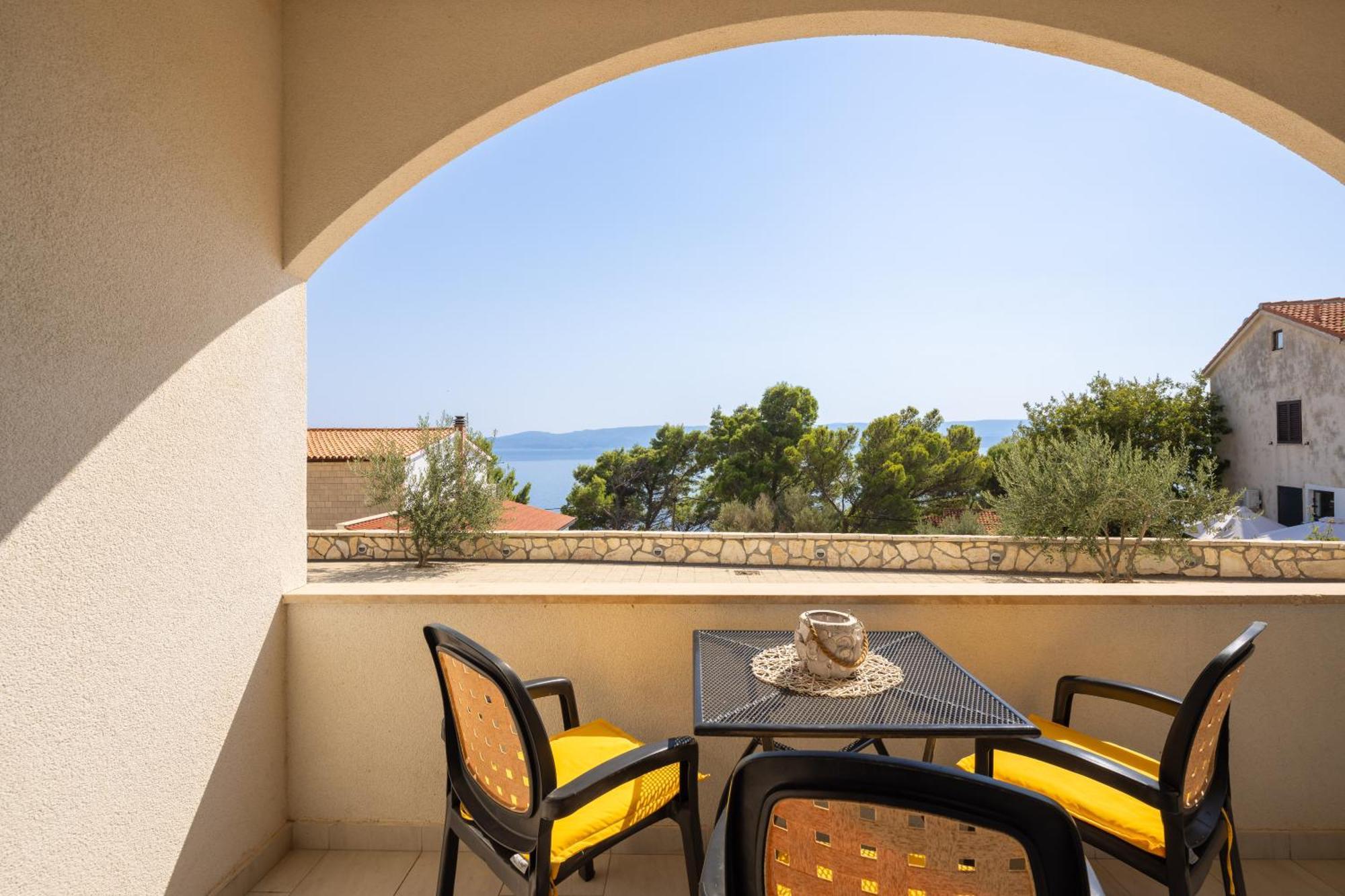 Appartments Villa Daria Marusici  Buitenkant foto