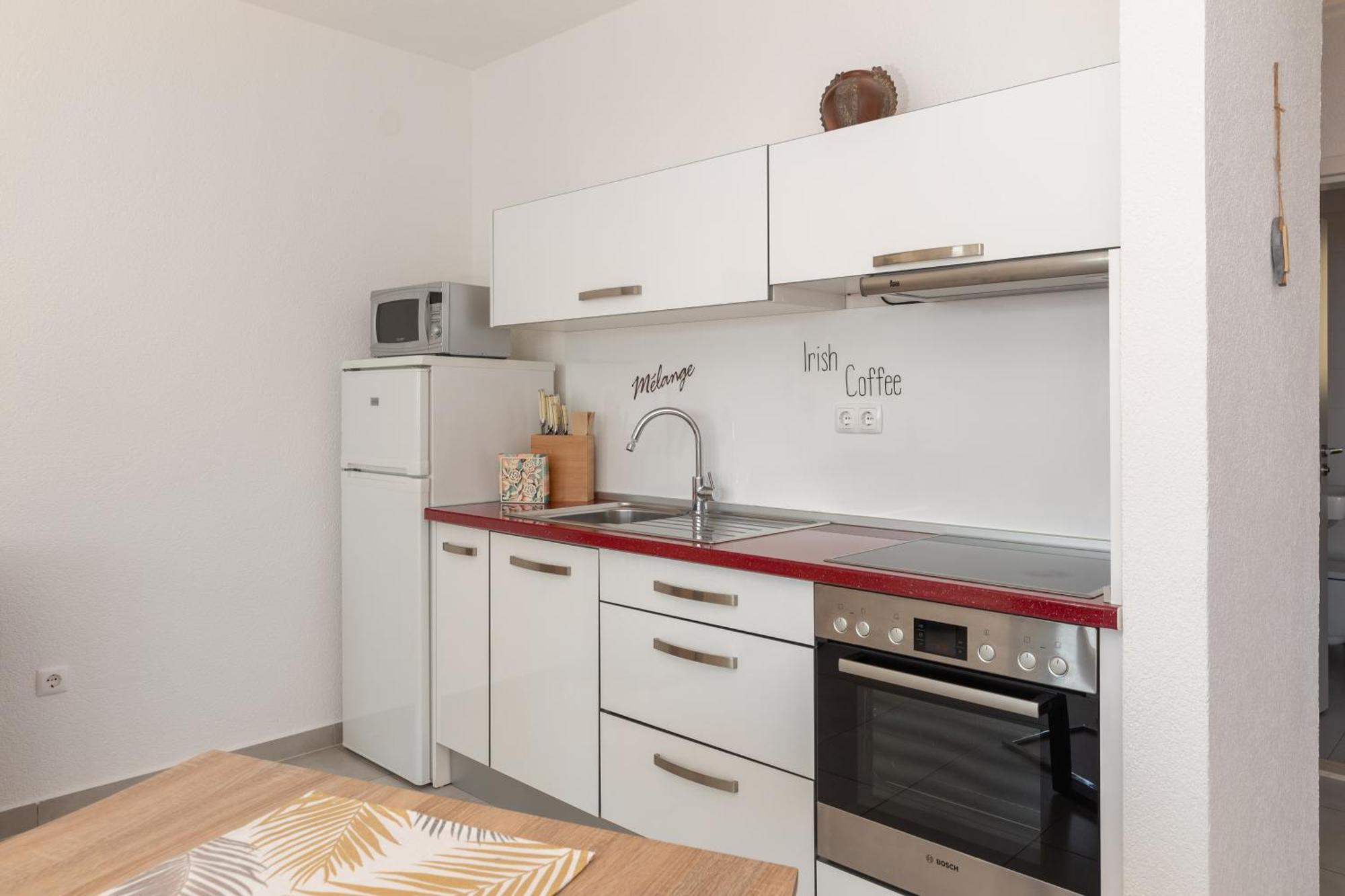 Appartments Villa Daria Marusici  Buitenkant foto